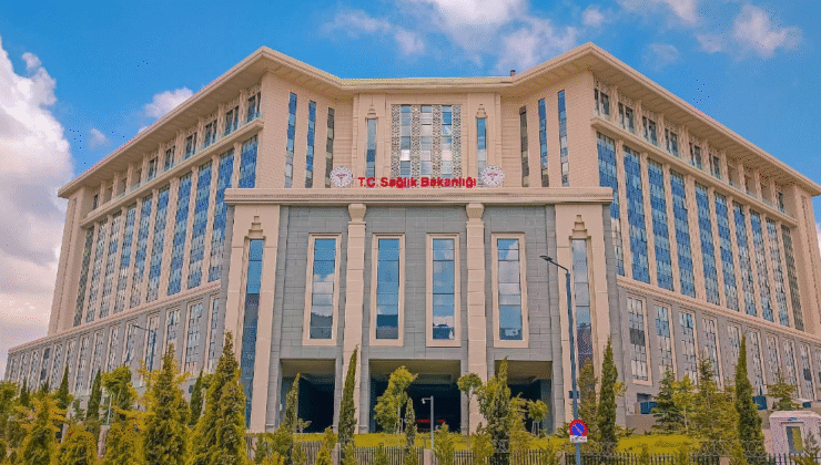 Sağlık Bakanlığı, Sahte MHRS Siteleri ve Sosyal Medya Hesapları İçin Suç Duyurusunda Bulundu