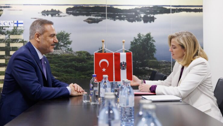 Hakan Fidan, AGİT Toplantısında Gürcistan ve Avusturya Bakanlarıyla Görüştü