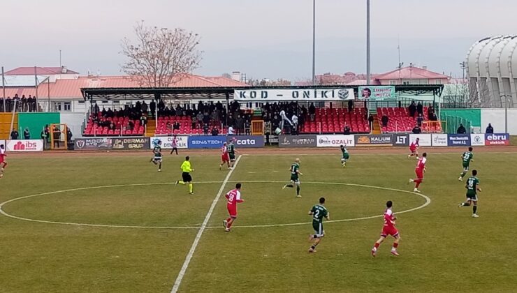 12 Bingölspor, Niğde Belediyespor’u 1-0 Mağlup Etti: Puan Farkı 12’ye Çıktı