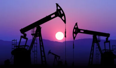 İran Ablukası Endişesi Petrol Fiyatlarını Zirveye Taşıdı