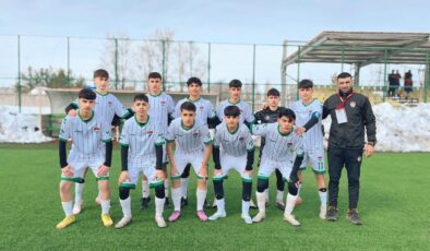 Kars 36 Spor U16 Takımı Şampiyon Oldu, Türkiye Finalleri’ne Katılacak