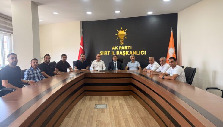 Ak Parti Siirt İl Başkanlığı’nda Yoğun Tebrik Trafiği