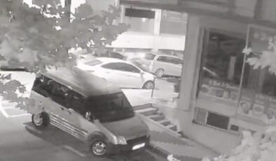 Arnavutköy’de İş Yerine Silahlı Saldırı Düzenleyen 2 Şüpheli Yakalandı
