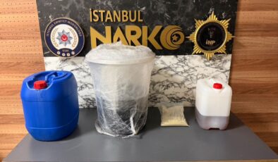 Kadıköy’de Uyuşturucu Operasyonu: 3 Gözaltı
